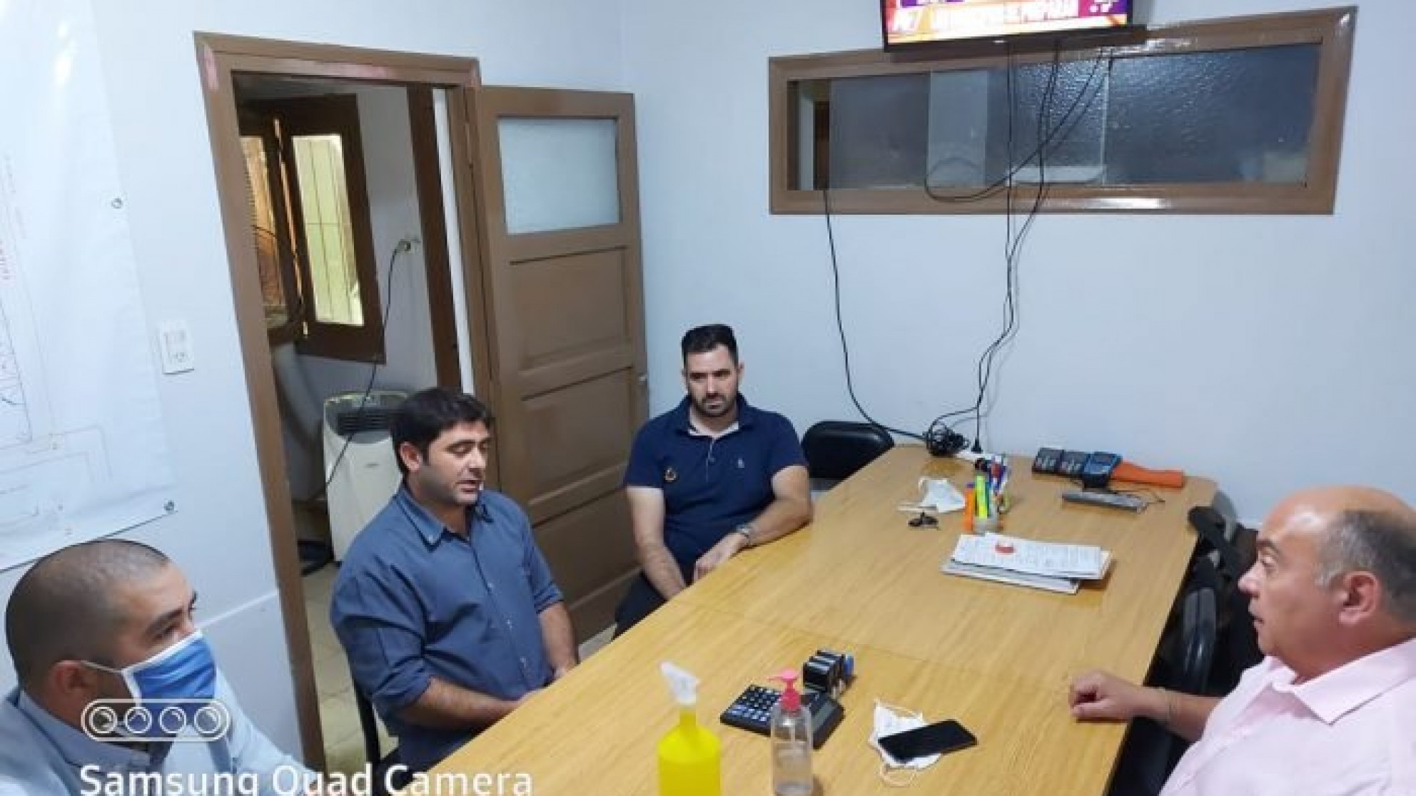 Economía busca potenciar las cooperativas para avanzar con la construcción de viviendas